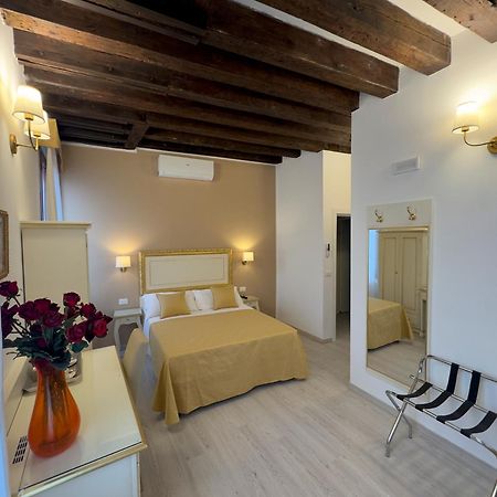 ホテル Residenza Briati ヴェネツィア エクステリア 写真